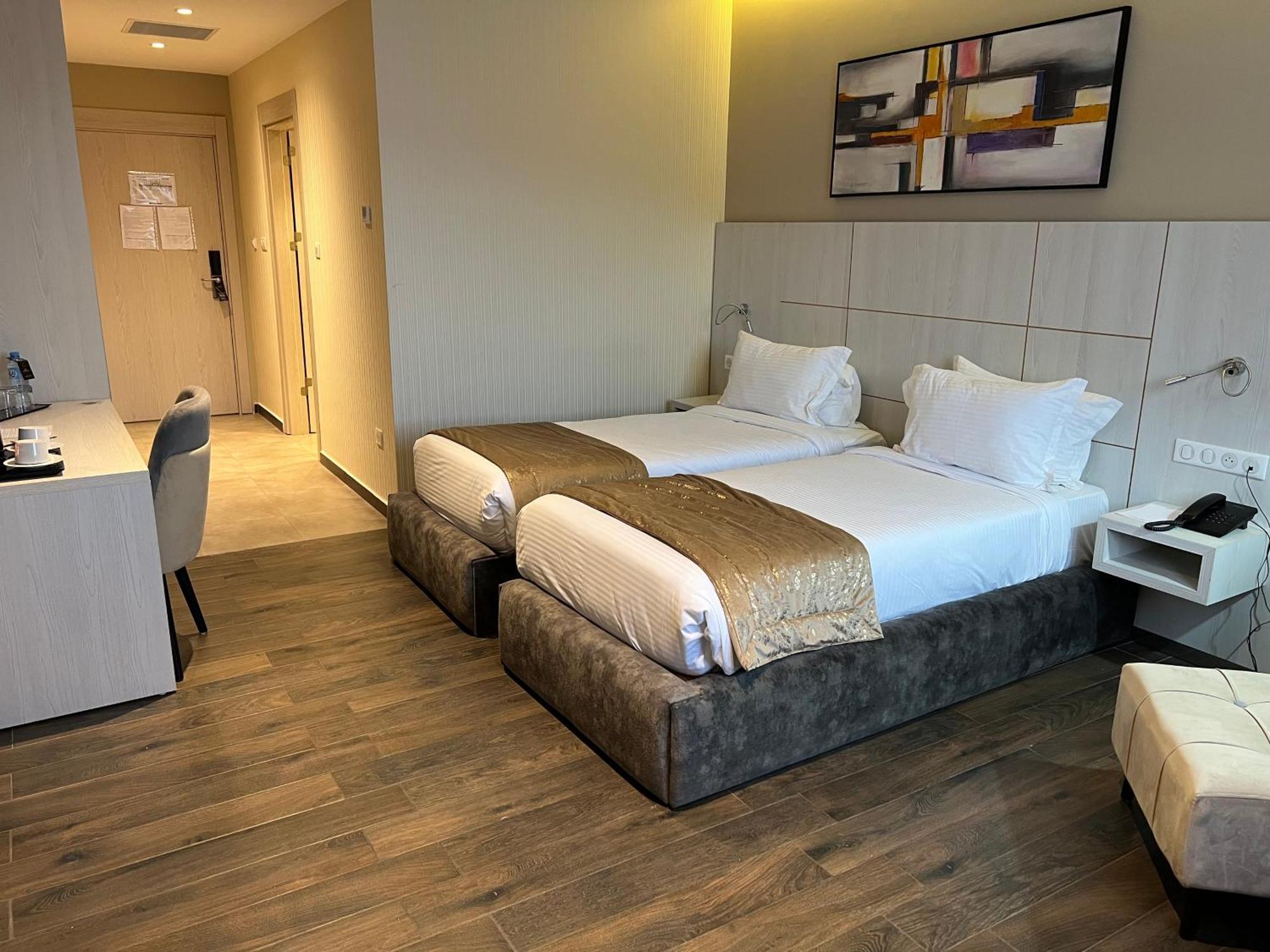 Tipaza Hotel Ben Aouda & Spa מראה חיצוני תמונה