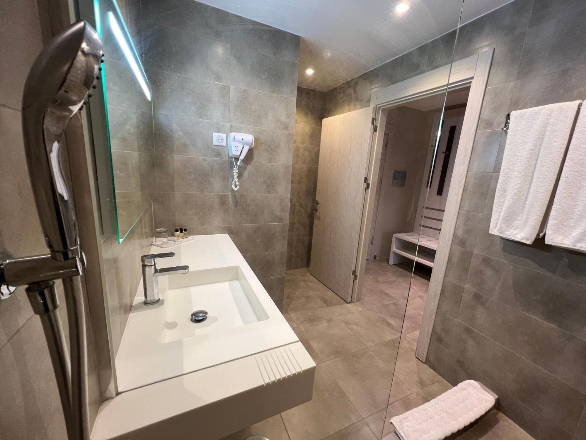 Tipaza Hotel Ben Aouda & Spa מראה חיצוני תמונה