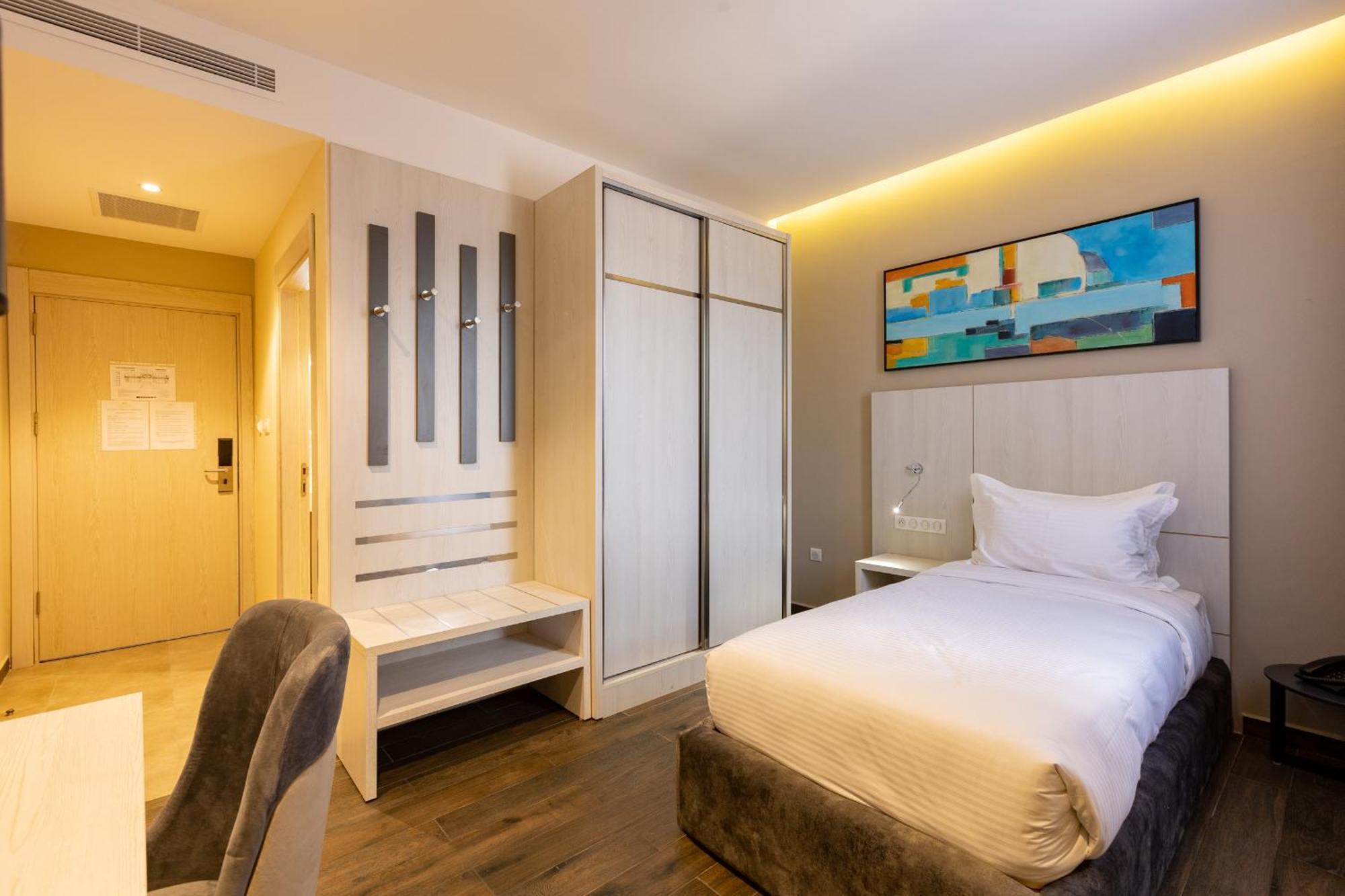 Tipaza Hotel Ben Aouda & Spa מראה חיצוני תמונה