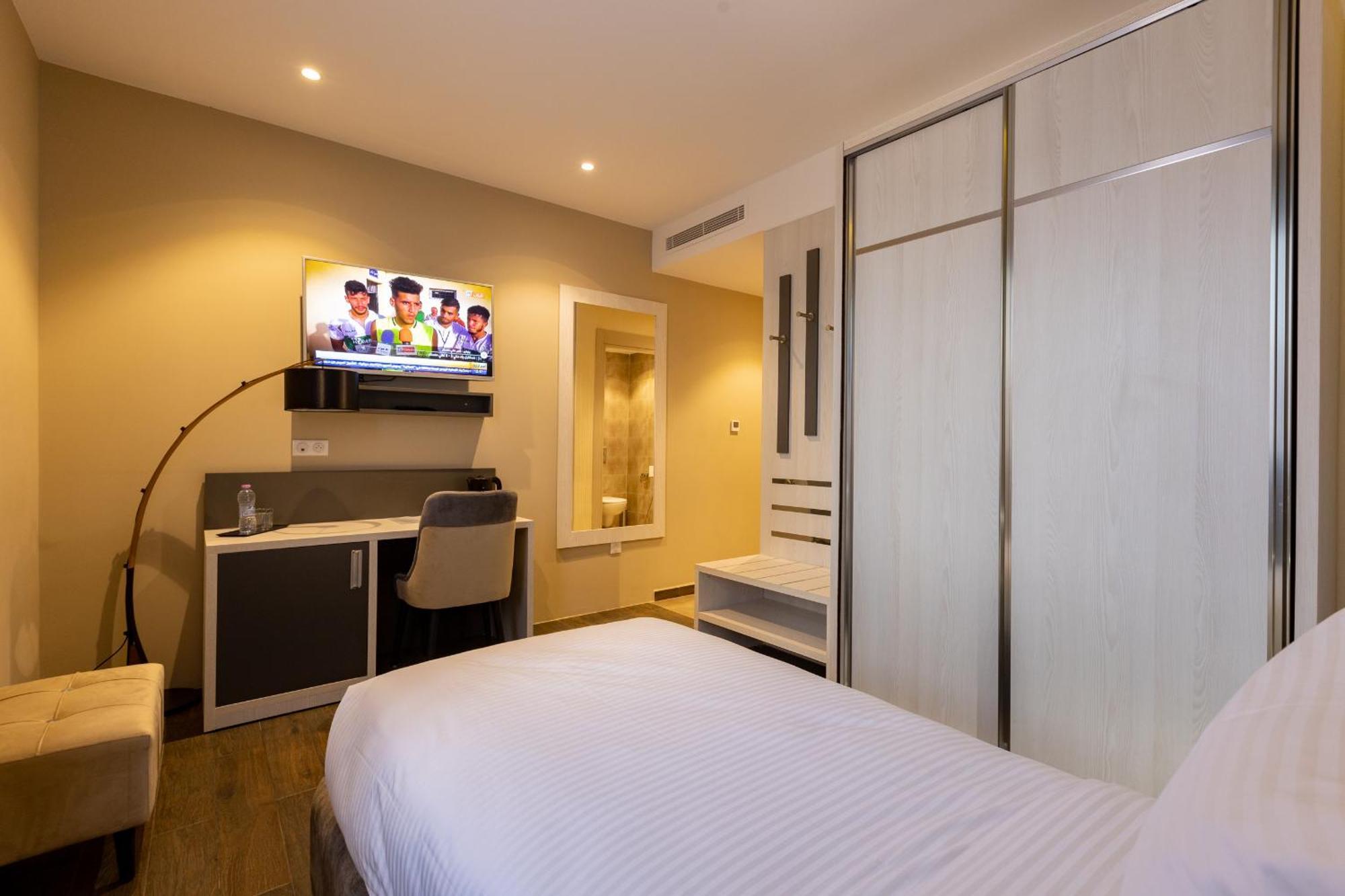 Tipaza Hotel Ben Aouda & Spa מראה חיצוני תמונה